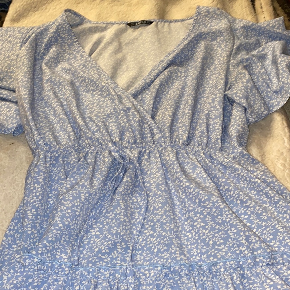 Shein floral print dress . XL v cut good condition